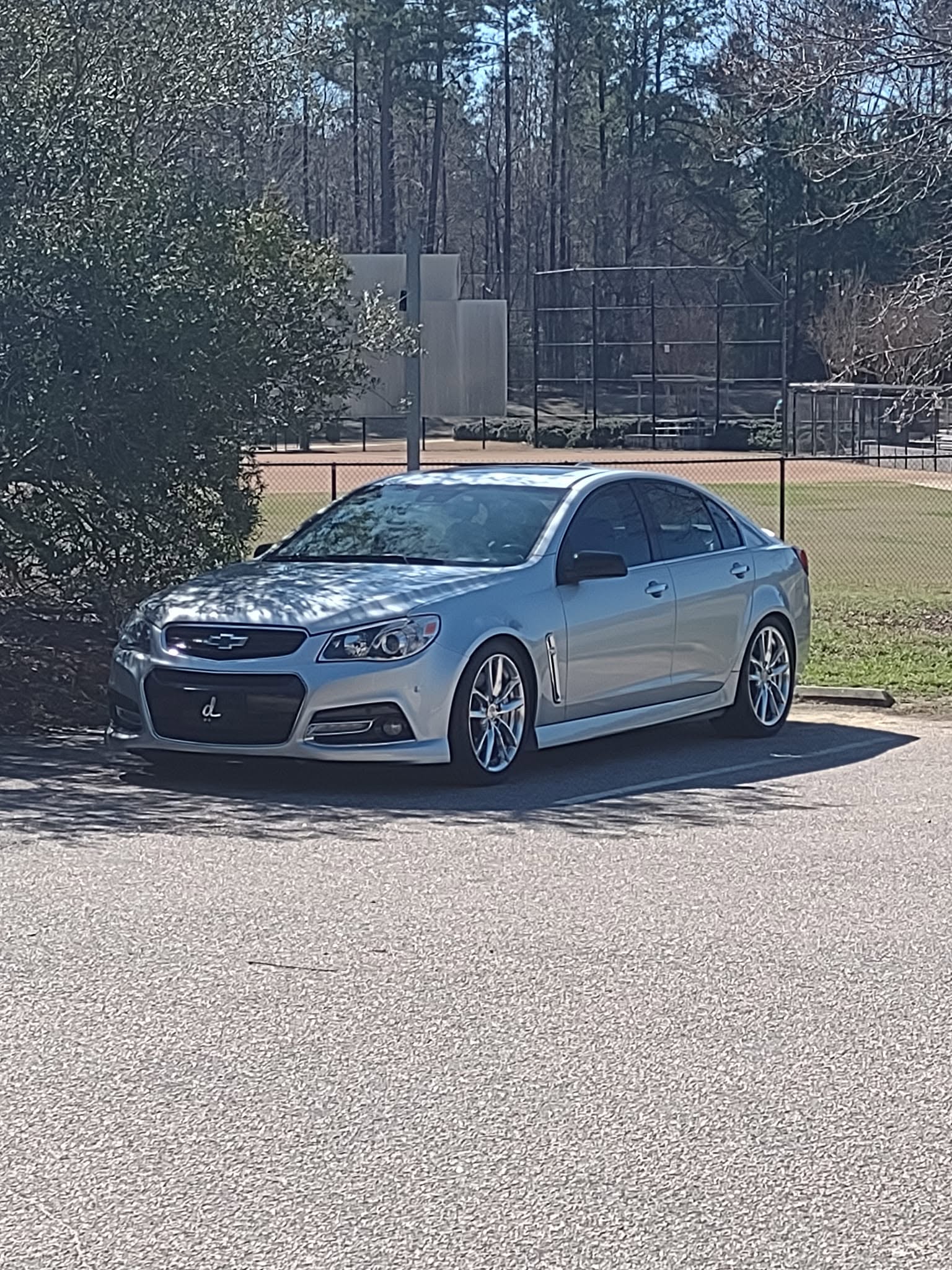 Used 2015 Chevrolet SS RWD image 4