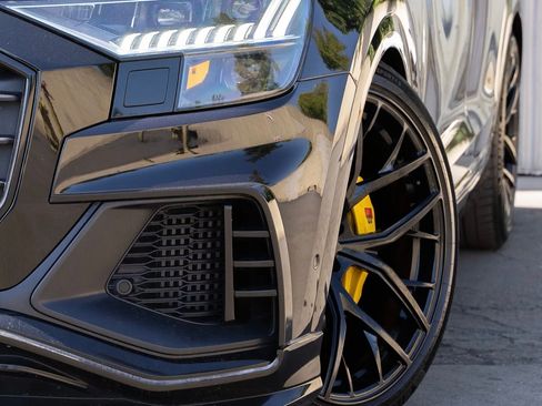 Used 2020 Audi SQ8 Prestige w/ Prestige Package image 5