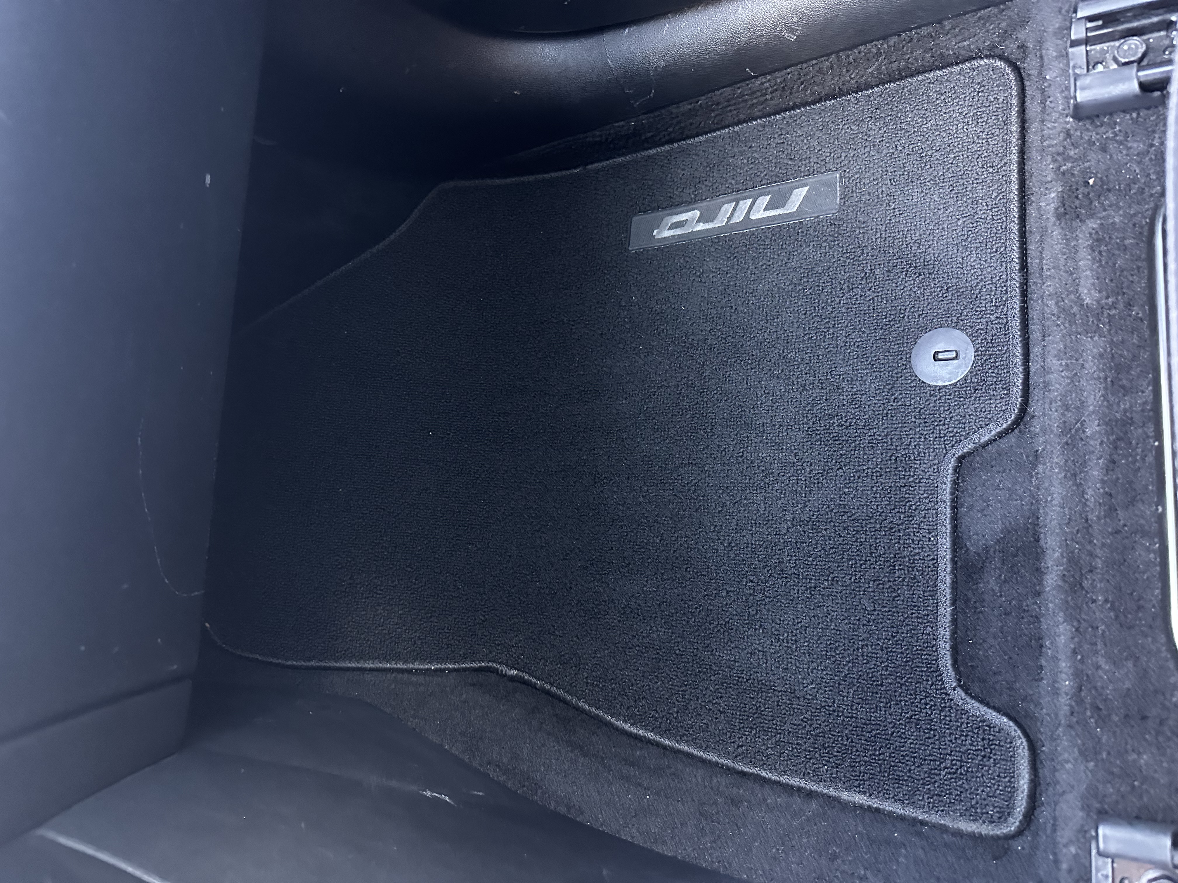Used 2020 Kia Niro EX Premium FWD image 18
