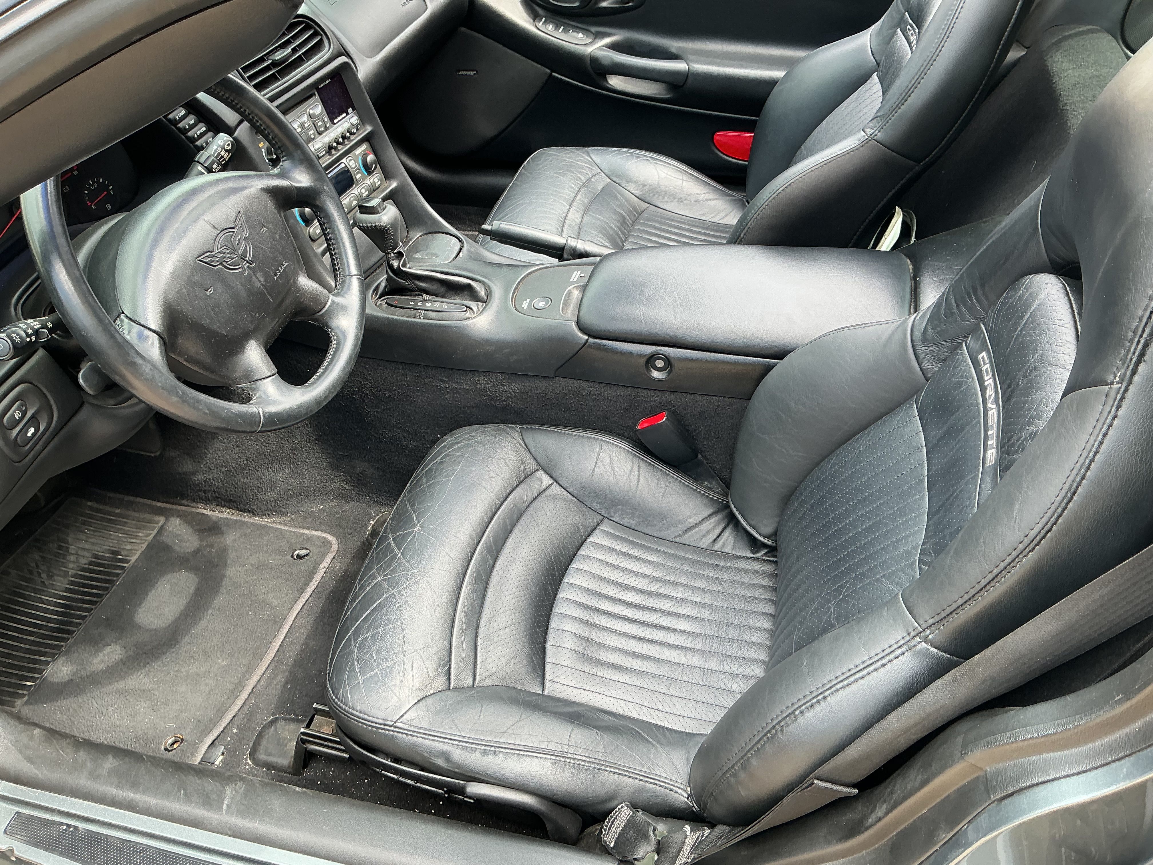 Used 2003 Chevrolet Corvette Coupe w/ Preferred Equipment Group RWD image 5