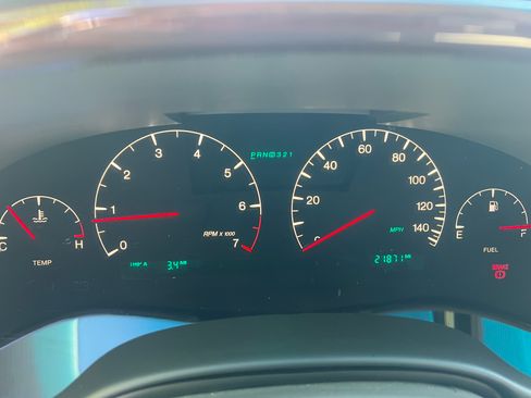 Used 2001 Cadillac De Ville DHS w/ Safety/Security Pkg FWD image 4