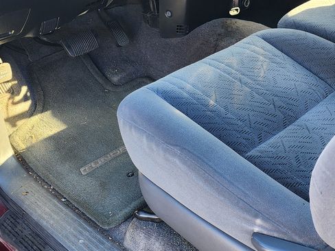 Used 2005 Toyota Tundra Limited image 5