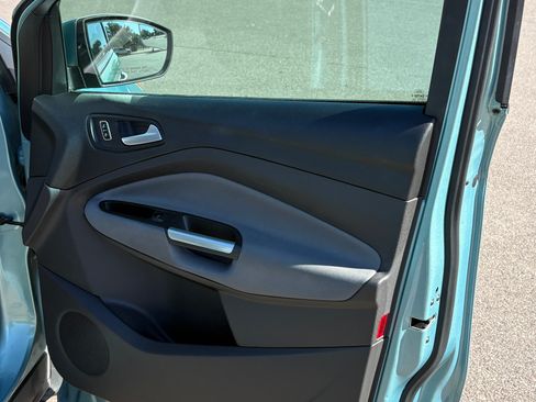 Used 2013 Ford Escape SE image 14