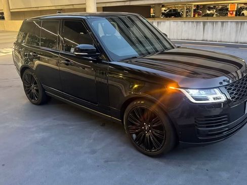 Used 2021 Land Rover Range Rover Westminster Edition image 2