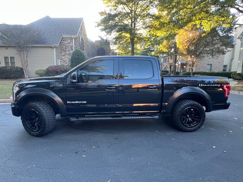 Used 2015 Ford F150 Lariat w/ Equipment Group 502A Luxury image 5