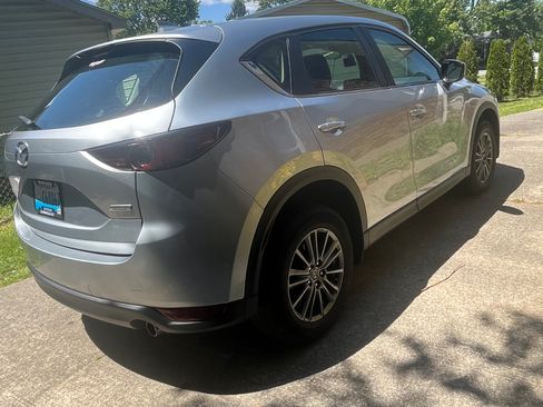 Used 2019 MAZDA CX-5 Sport AWD/4WD image 11