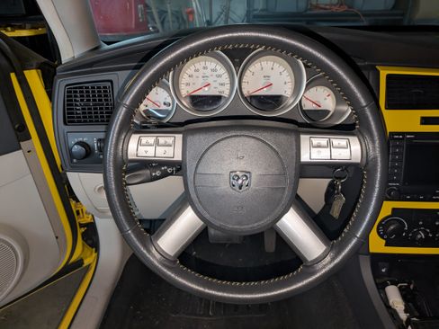 Used 2006 Dodge Charger R/T image 23