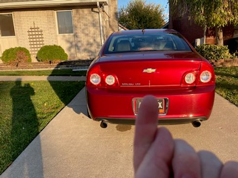 Used 2010 Chevrolet Malibu LTZ w/ HFV6 Engine Package image 5