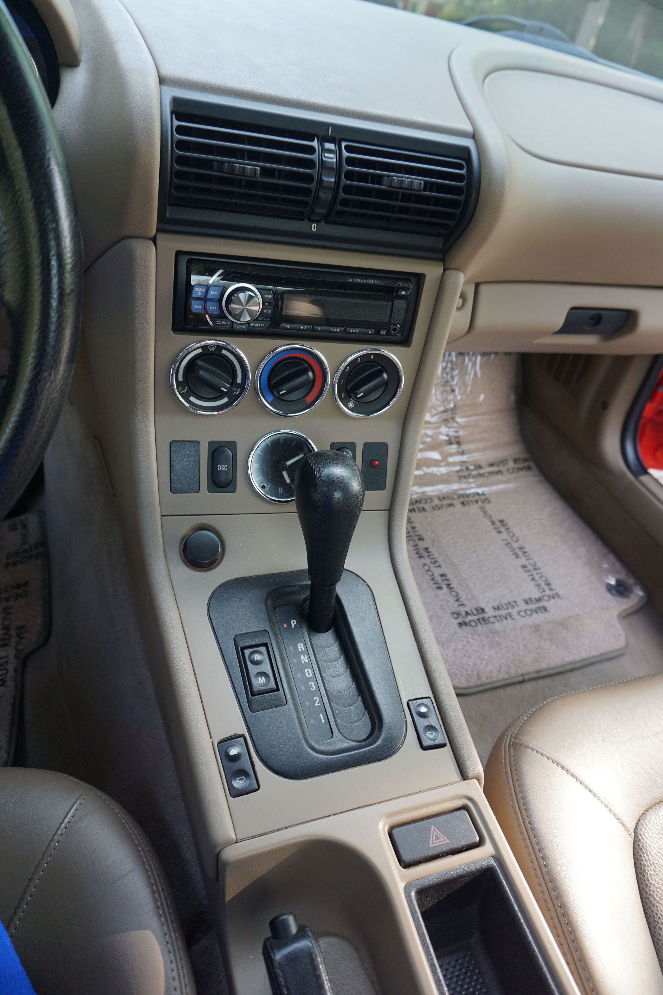 Used 2000 BMW Z3 2.5i RWD image 14