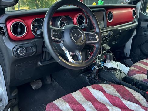 Used 2023 Jeep Wrangler Unlimited Rubicon image 8