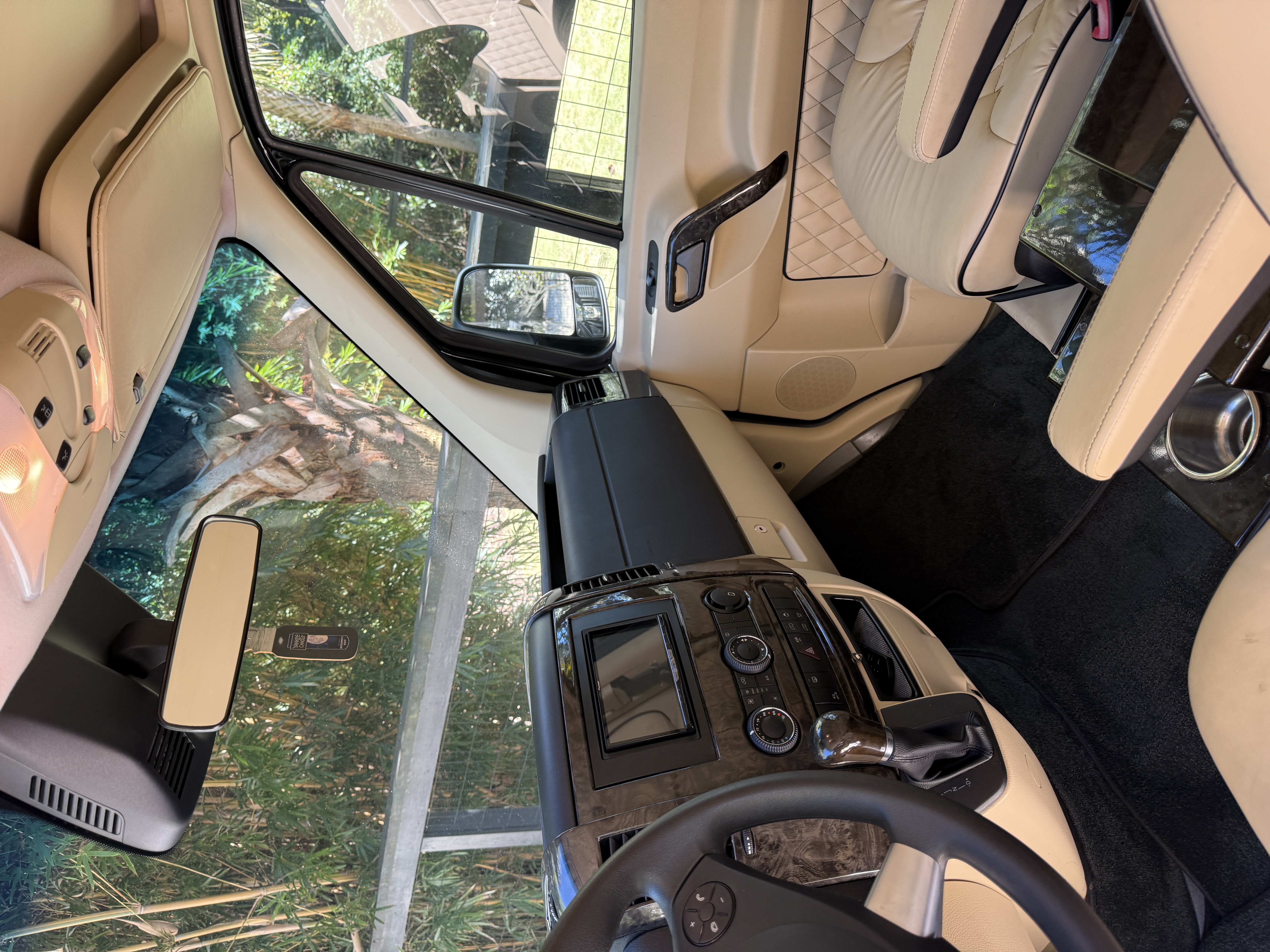 Used 2018 Mercedes-Benz Sprinter 3500 image 11