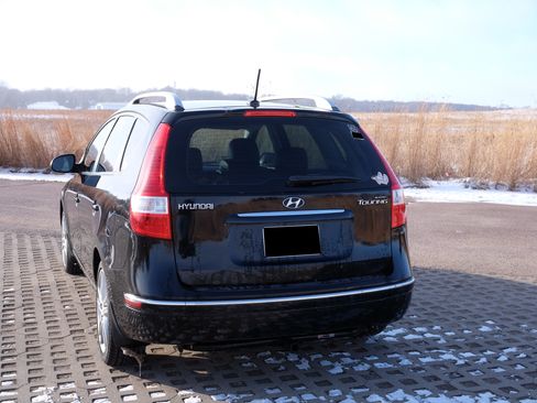 Used 2012 Hyundai Elantra image 9