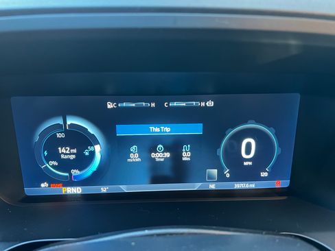 Used 2023 Ford F150 Lightning Platinum image 14