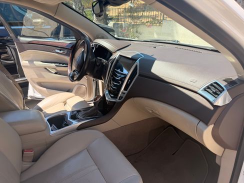 Used 2013 Cadillac SRX Premium FWD image 6
