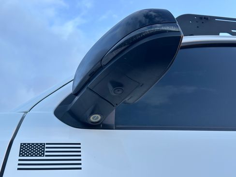 Used 2022 Toyota Tacoma TRD Off-Road image 30