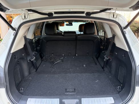 Used 2015 INFINITI QX60 AWD w/ Premium Plus Package image 9