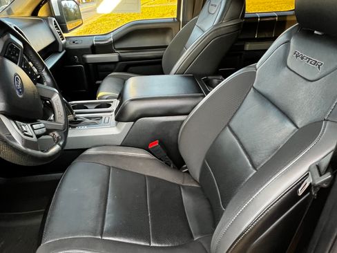 Used 2019 Ford F150 Raptor w/ Equipment Group 802A Luxury image 13