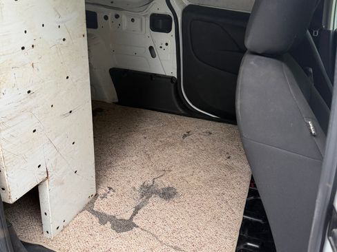 Used 2021 RAM ProMaster City Tradesman FWD image 21