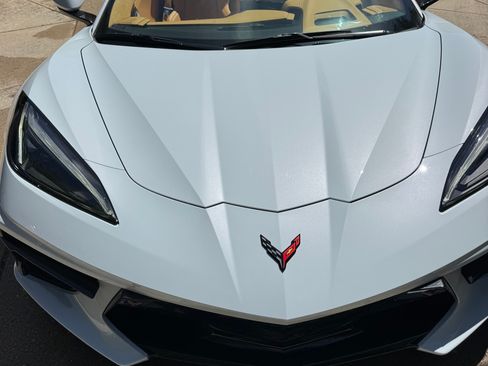 Used 2021 Chevrolet Corvette Stingray Premium Conv w/ Battery Protection Package RWD image 9