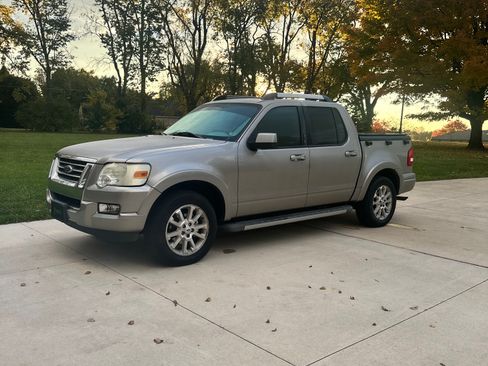 Used 2008 Ford Explorer Sport Trac Limited image 12