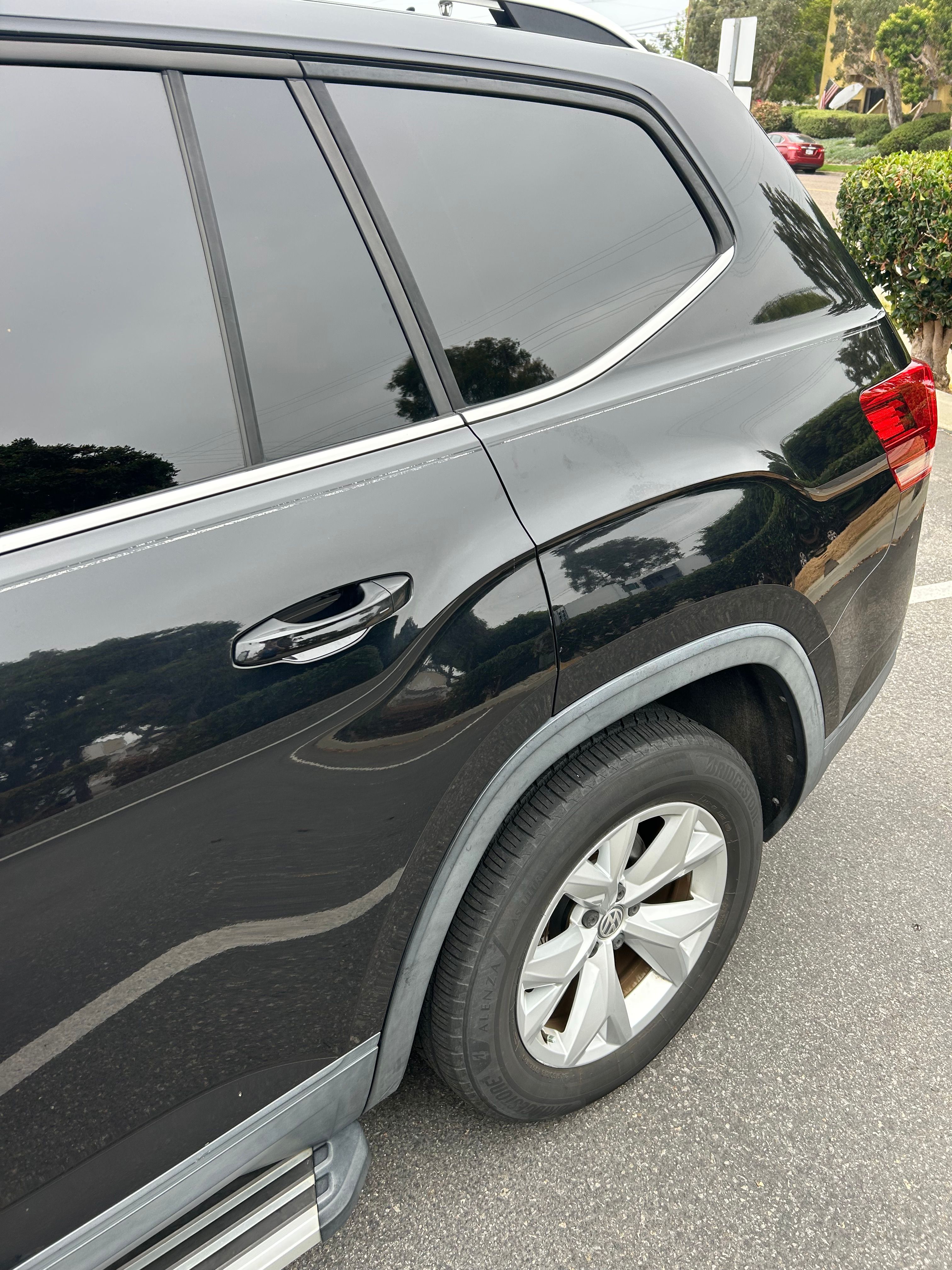 Used 2018 Volkswagen Atlas SE FWD image 9