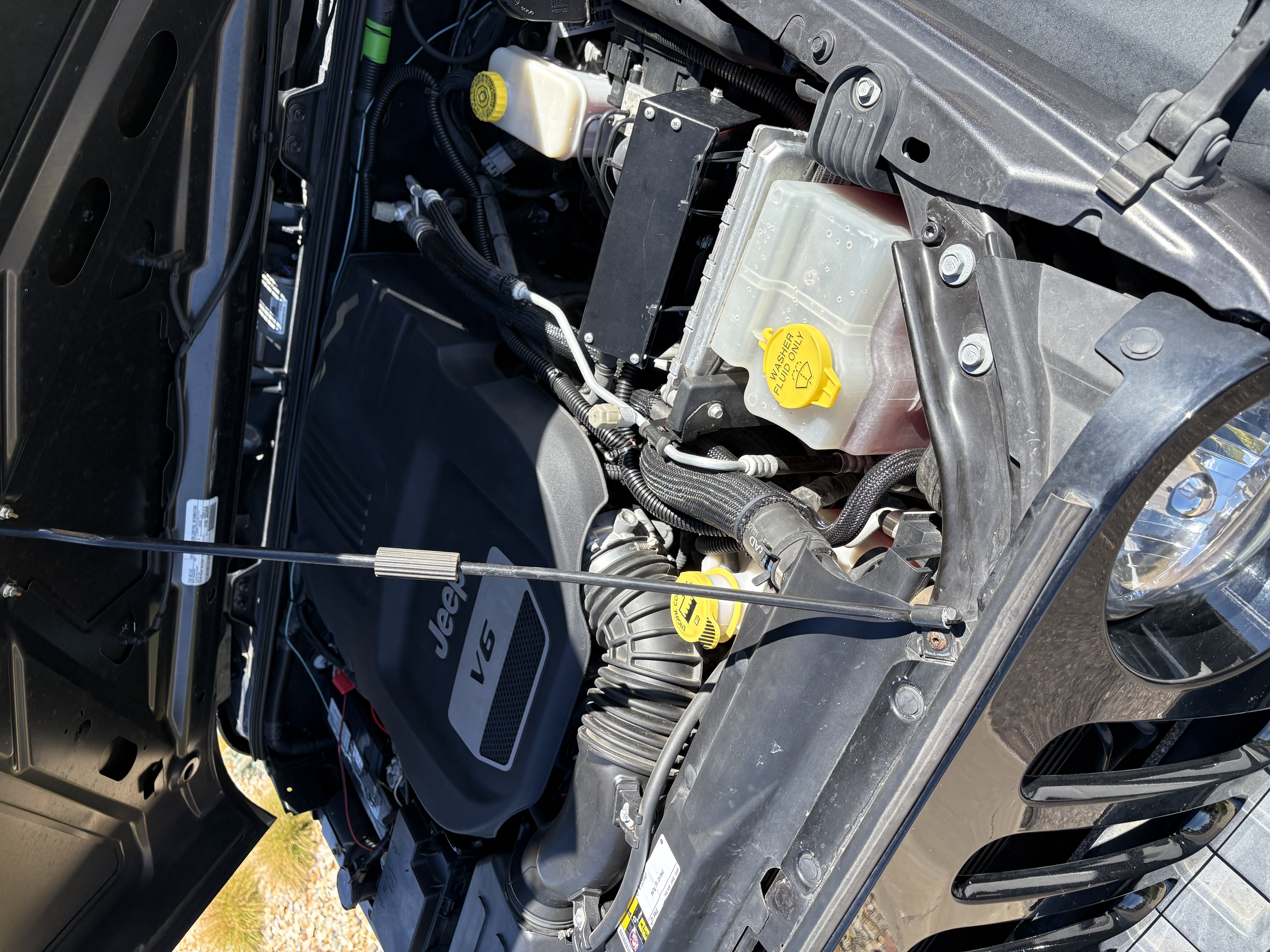Used 2016 Jeep Wrangler Sport AWD/4WD image 16