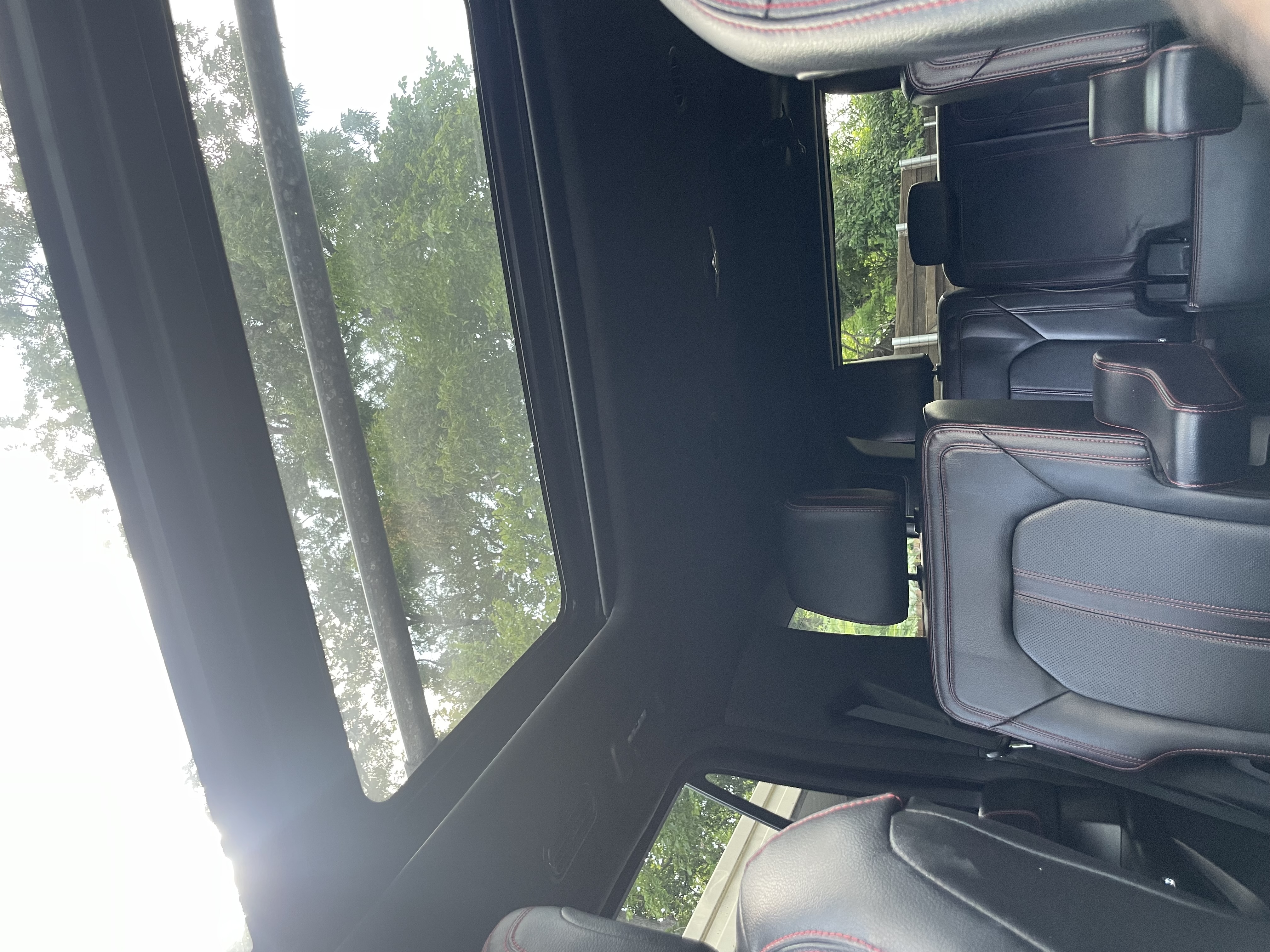 Used 2020 Ford Expedition Limited w/ Equipment Group 303A RWD image 25