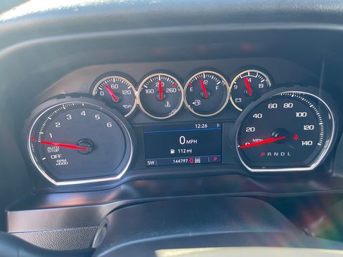 Used 2020 Chevrolet Silverado 1500 LT w/ Convenience Package image 10