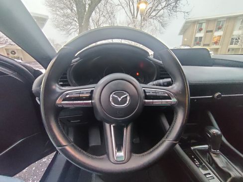 Used 2019 MAZDA MAZDA3 Hatchback image 20