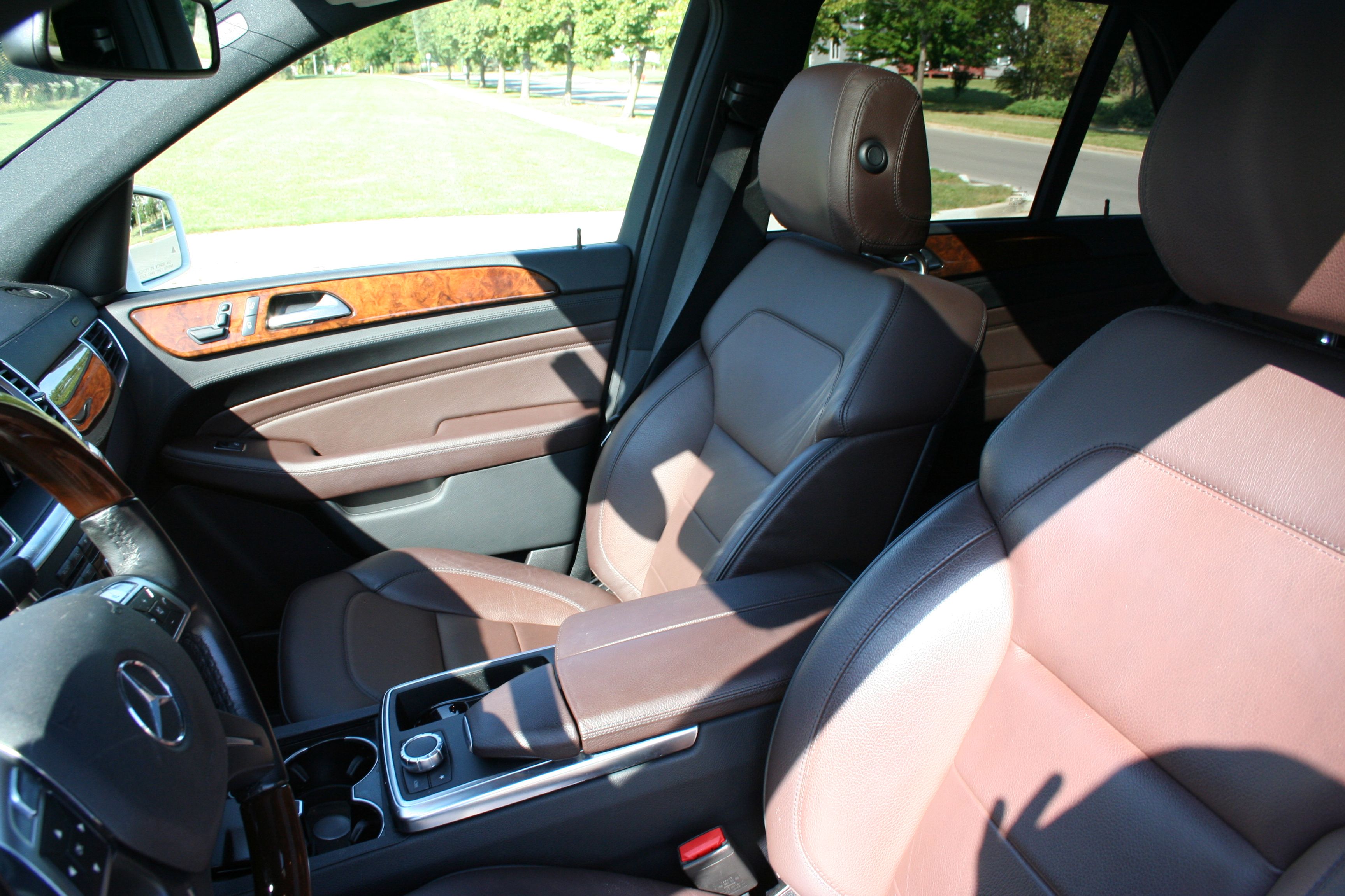Used 2013 Mercedes-Benz ML 550 4MATIC image 10