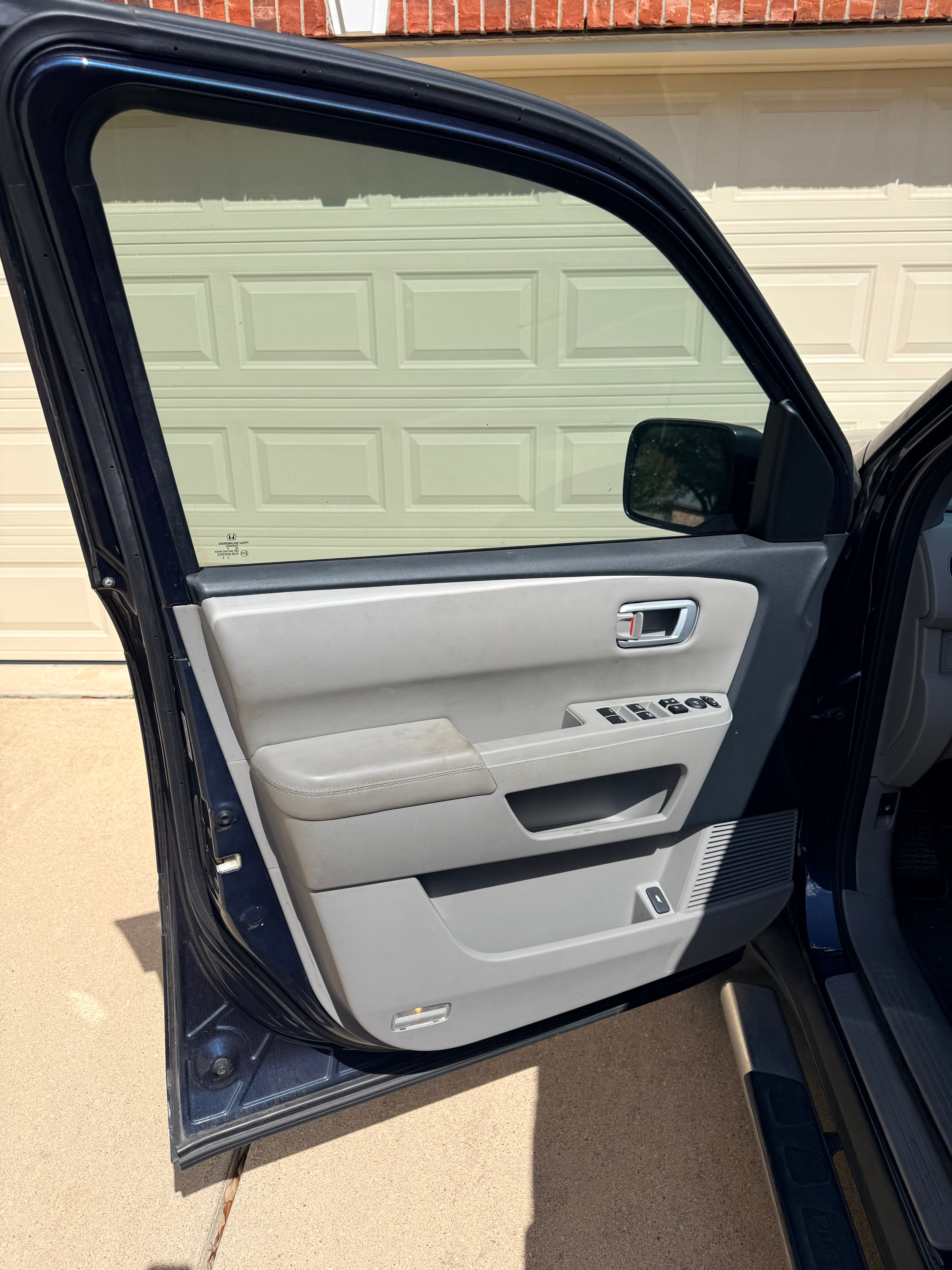 Used 2011 Honda Pilot EX-L image 8