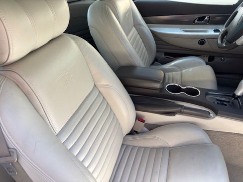 Used 2005 Ford Thunderbird 50th Anniversary image 14