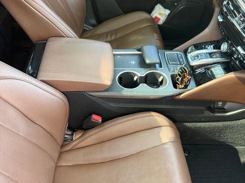 Used 2022 Acura MDX FWD w/ Technology Package image 13