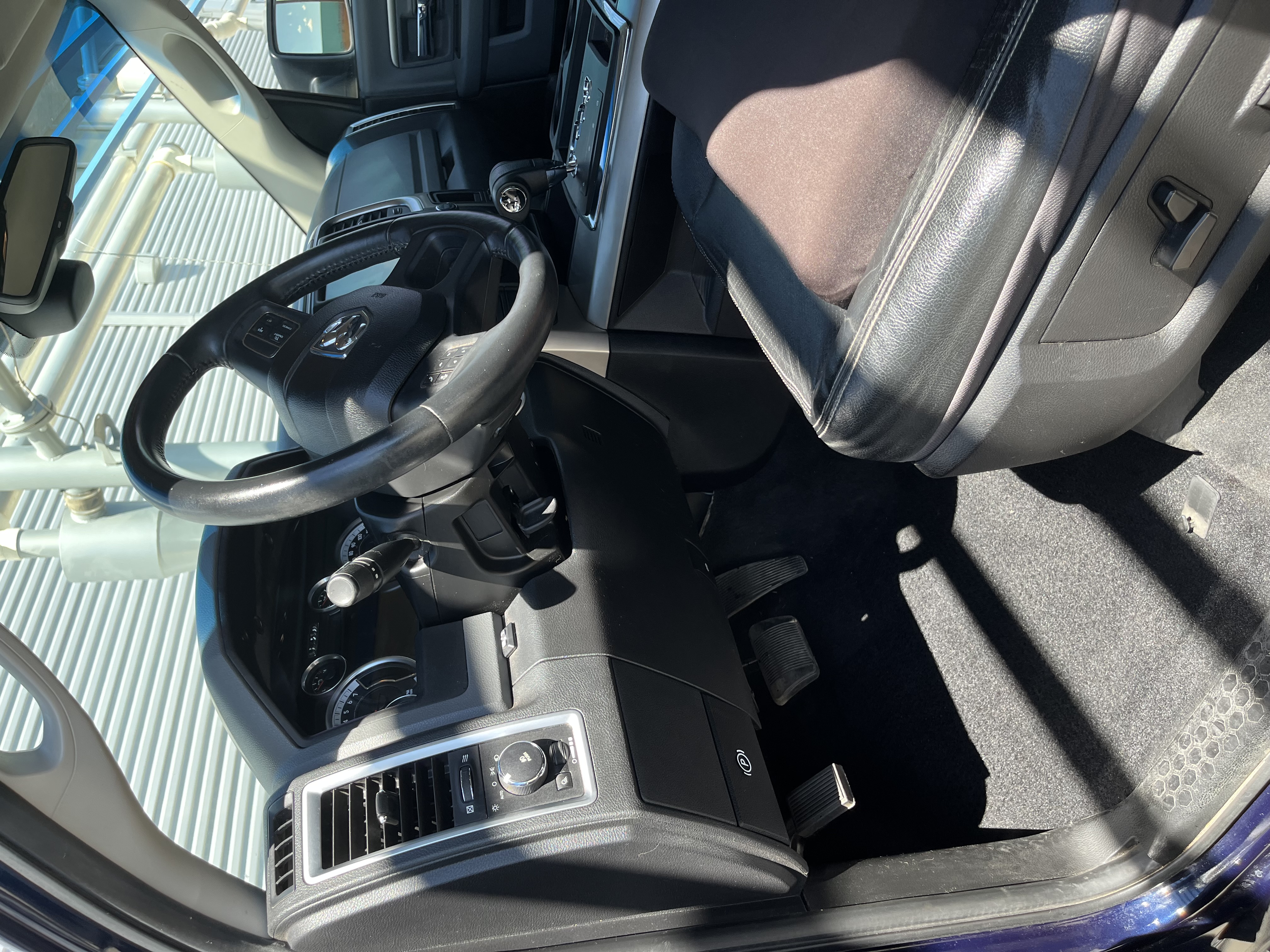 Used 2013 RAM 1500 Lone Star RWD image 9