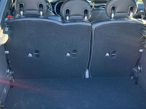 Used 2022 MINI Cooper 4-Door Hardtop image 15