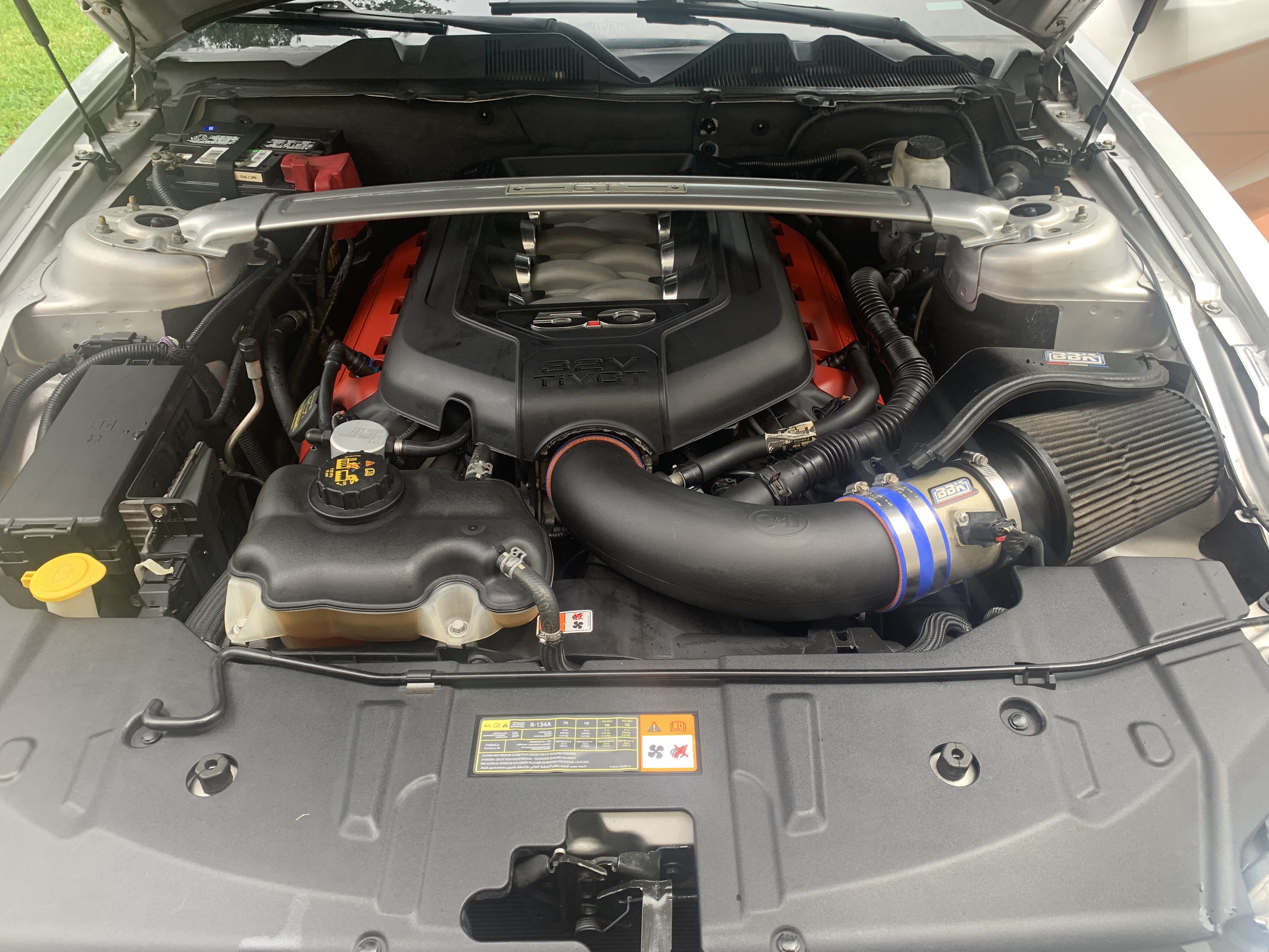 Used 2013 Ford Mustang GT Premium w/ Electronics Pkg RWD image 1