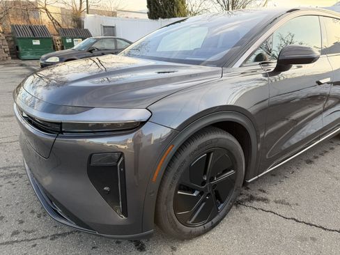 Used 2026 Lucid Gravity Grand Touring image 21