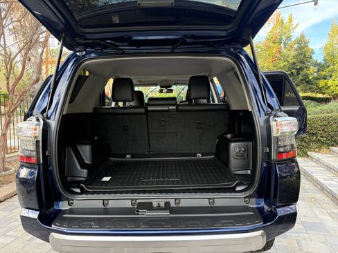 Used 2019 Toyota 4Runner TRD Off-Road Premium w/ Wilderness Package image 14