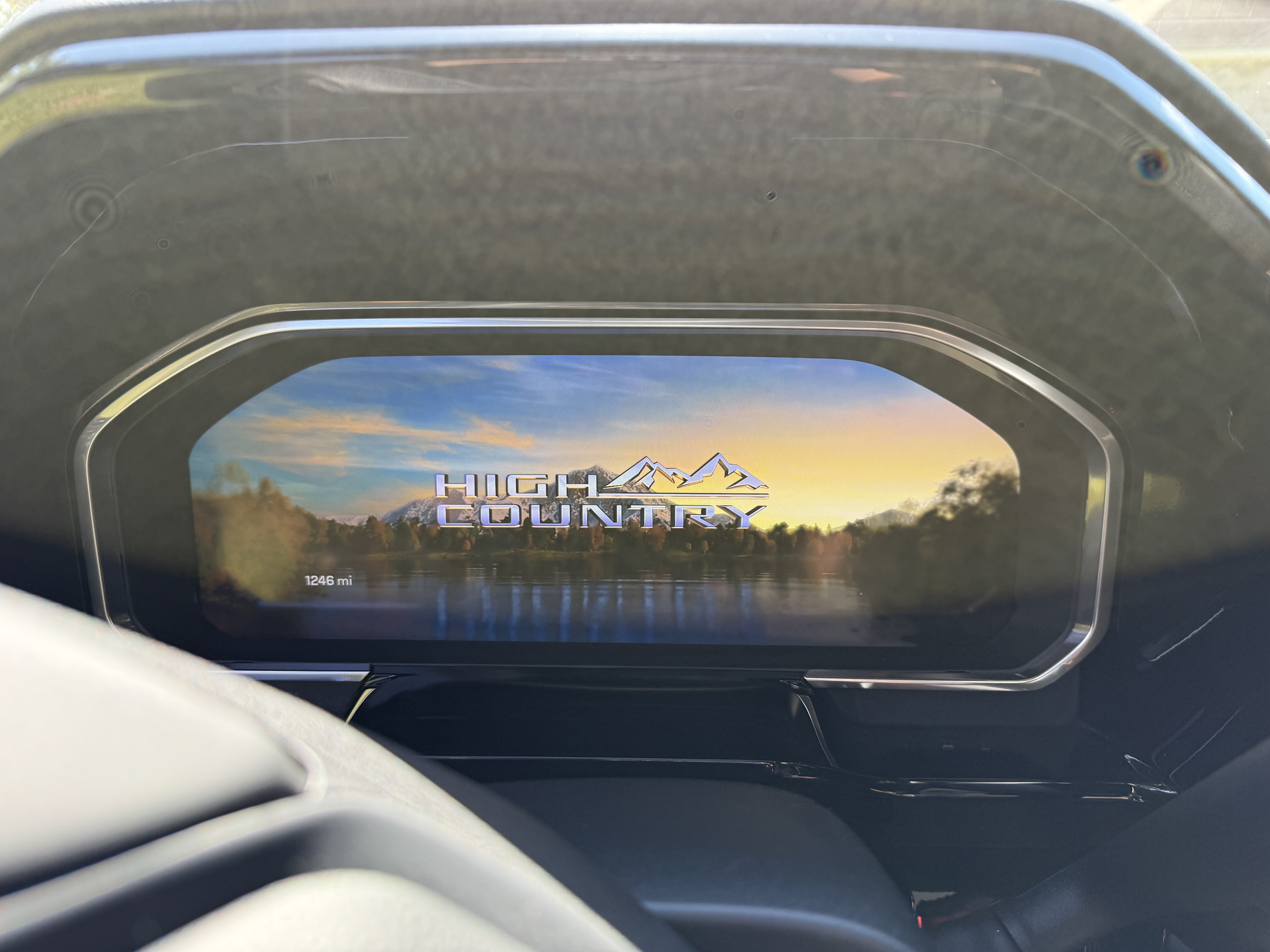 Used 2026 Chevrolet Silverado 3500 High Country w/ High Country Premium Package AWD/4WD image 9