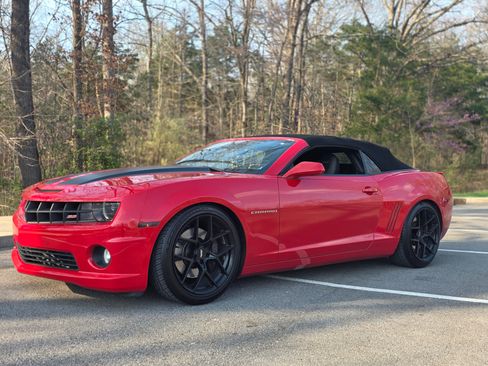 Used 2011 Chevrolet Camaro SS w/ RS Package image 8