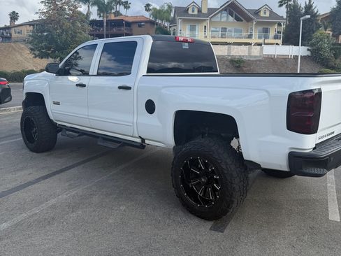 Used 2017 Chevrolet Silverado 1500 LT w/ Texas Edition image 6