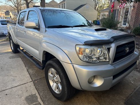 Used 2006 Toyota Tacoma 4x4 Double Cab image 1