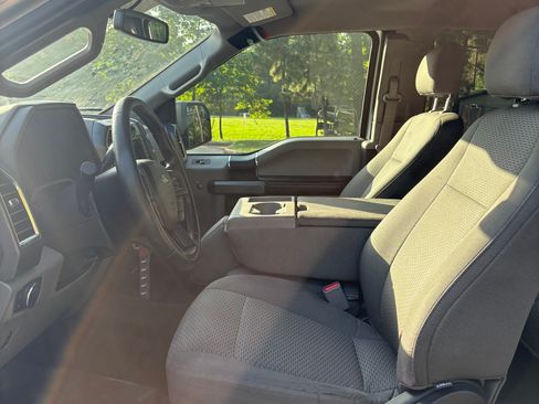 Used 2015 Ford F150 XLT w/ Equipment Group 301A Mid RWD image 12