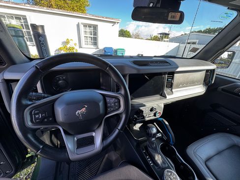 Used 2024 Ford Bronco Black Diamond image 18