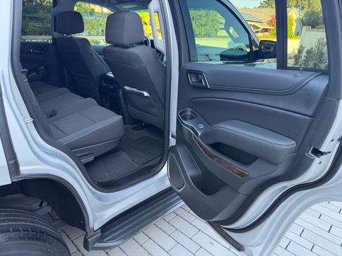 Used 2019 Chevrolet Tahoe LS image 19