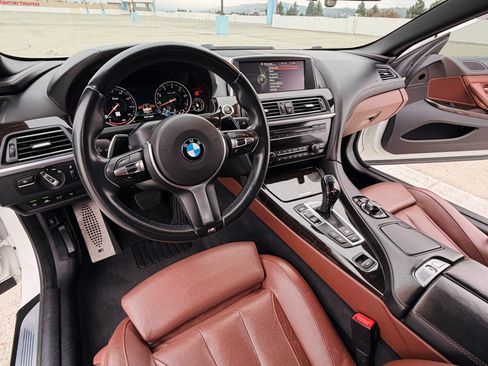 Used 2014 BMW 650i Convertible RWD image 16