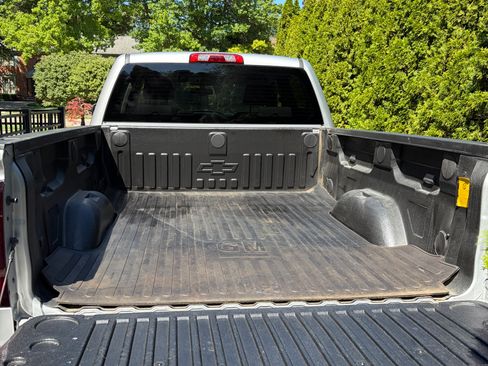 Used 2018 Chevrolet Silverado 1500 LT w/ All Star Edition AWD/4WD image 16