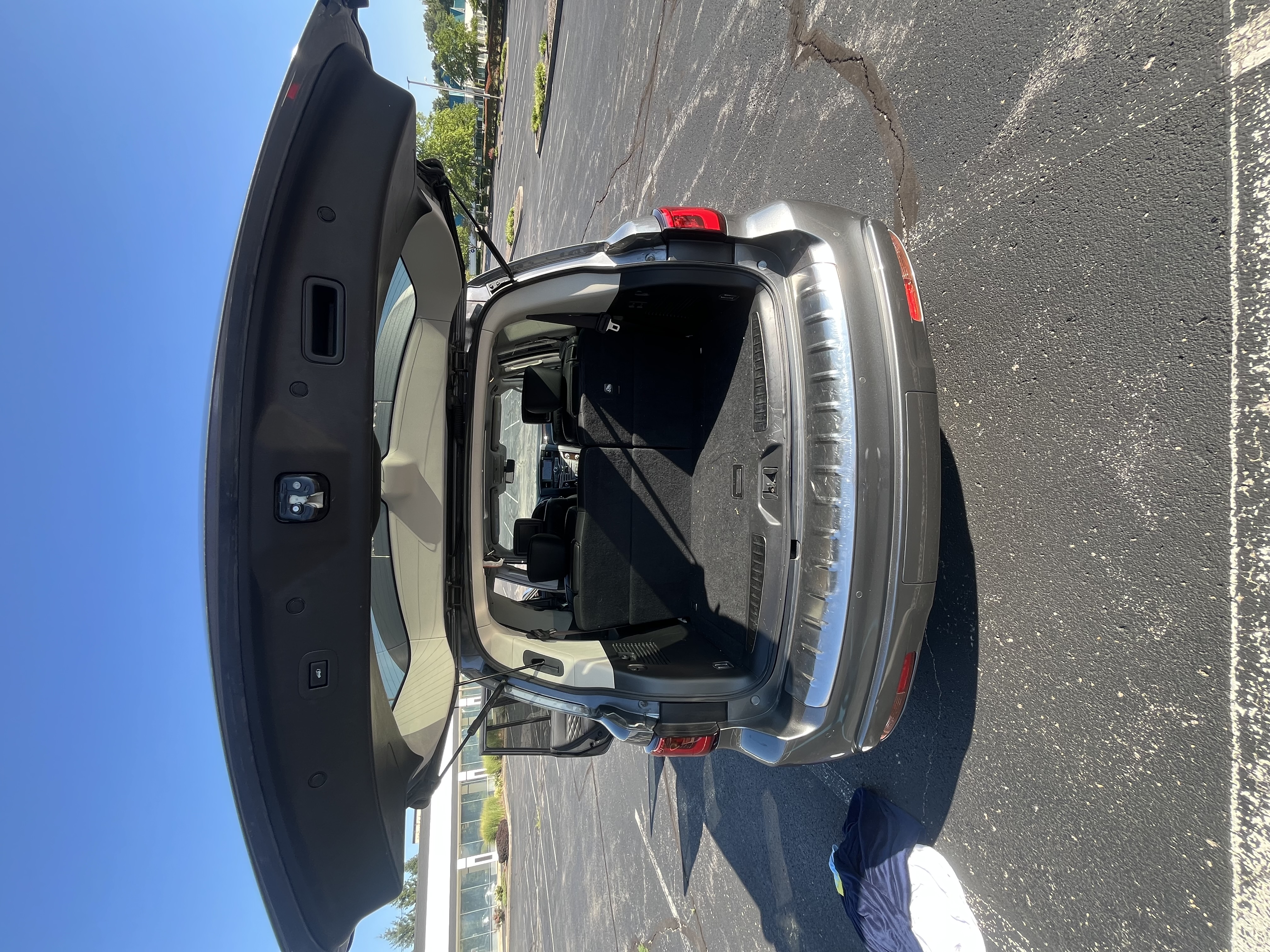 Used 2019 INFINITI QX80 Luxe AWD/4WD image 17