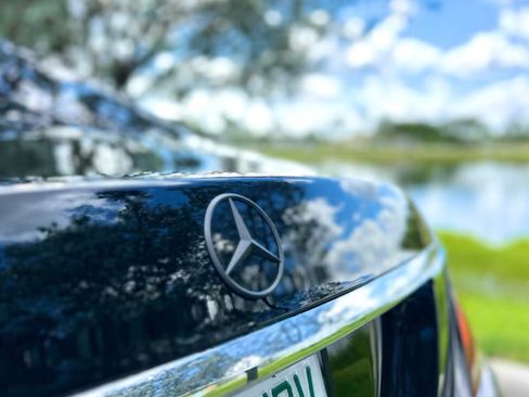 Used 2018 Mercedes-Benz S 450 Sedan image 9