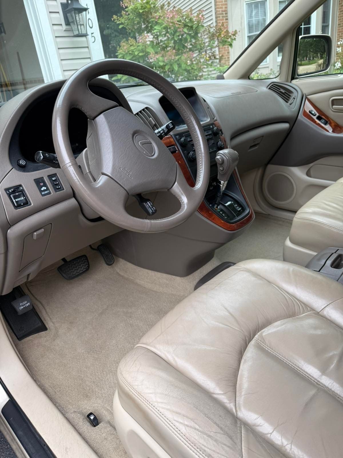 Used 1999 Lexus RX 300 4WD image 9